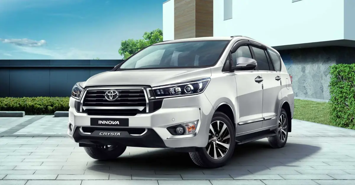 Innova crysta 2025