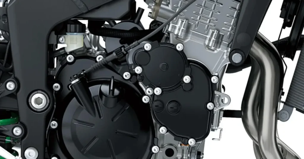 2026 Kawasaki Ninja ZX-6R engine